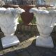 Vases en pierre reconstituée en forme de tulipe (la paire)