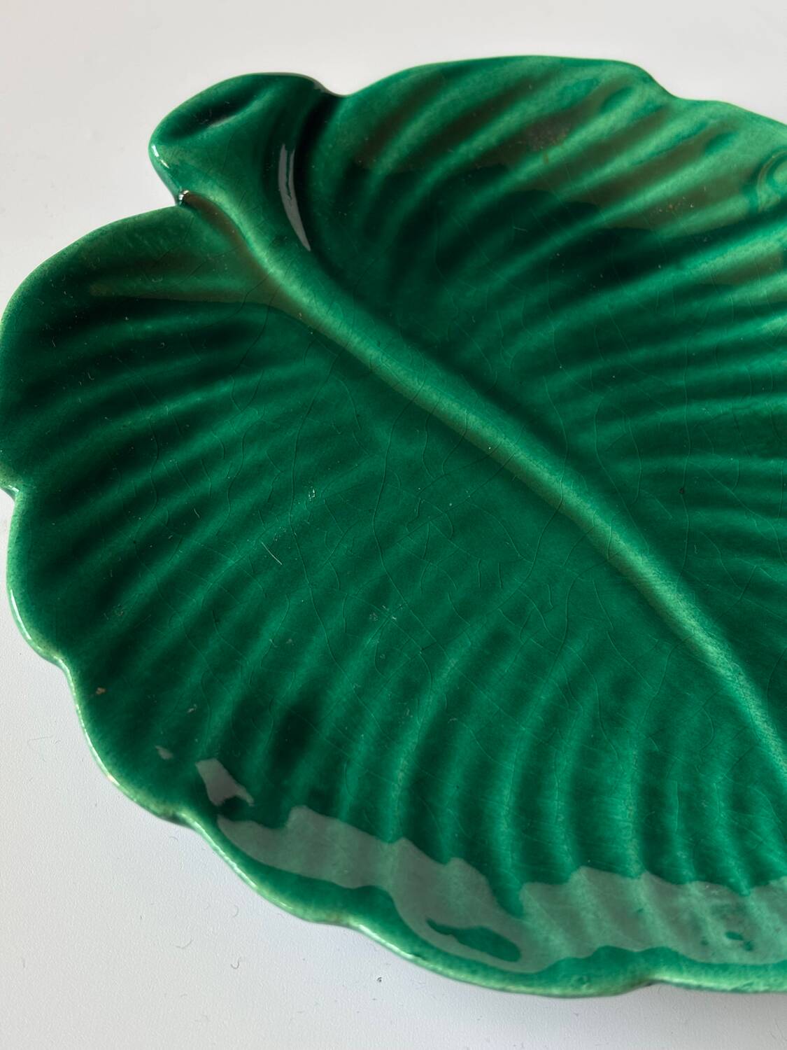 Vintage slip leaf bowl