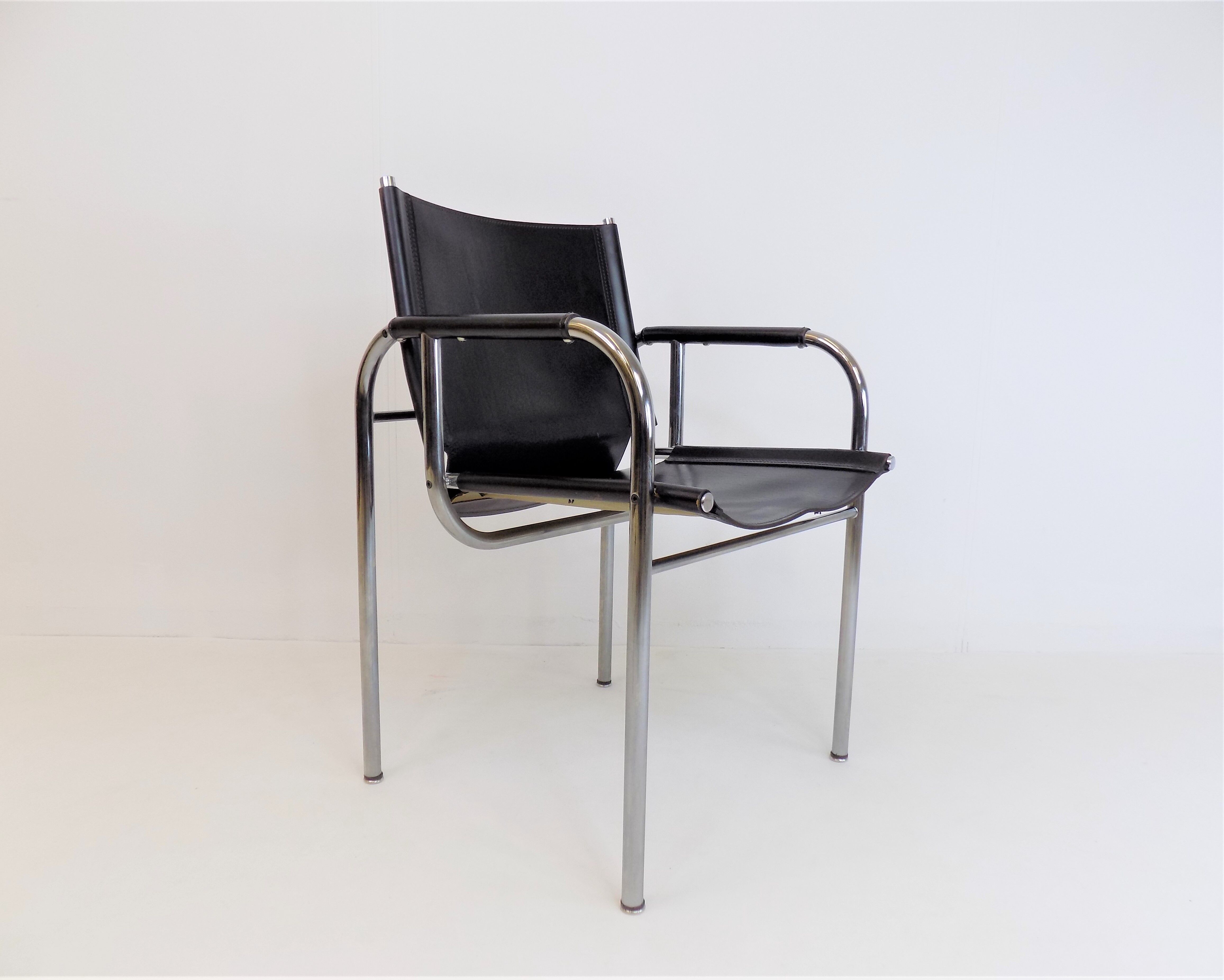 Strässle HE leather lounge chair by Hans Eichenberger