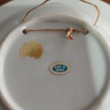 Humorous decorative plate