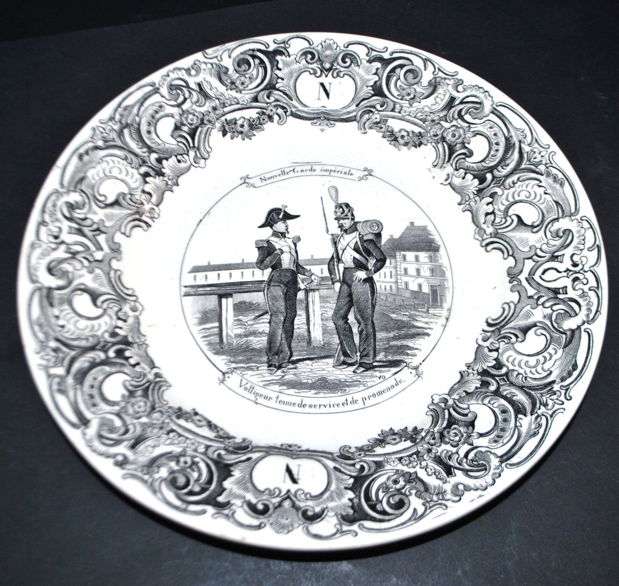 Sarreguemines U&C illustrated talking plate "Napoleon" 19th century.
