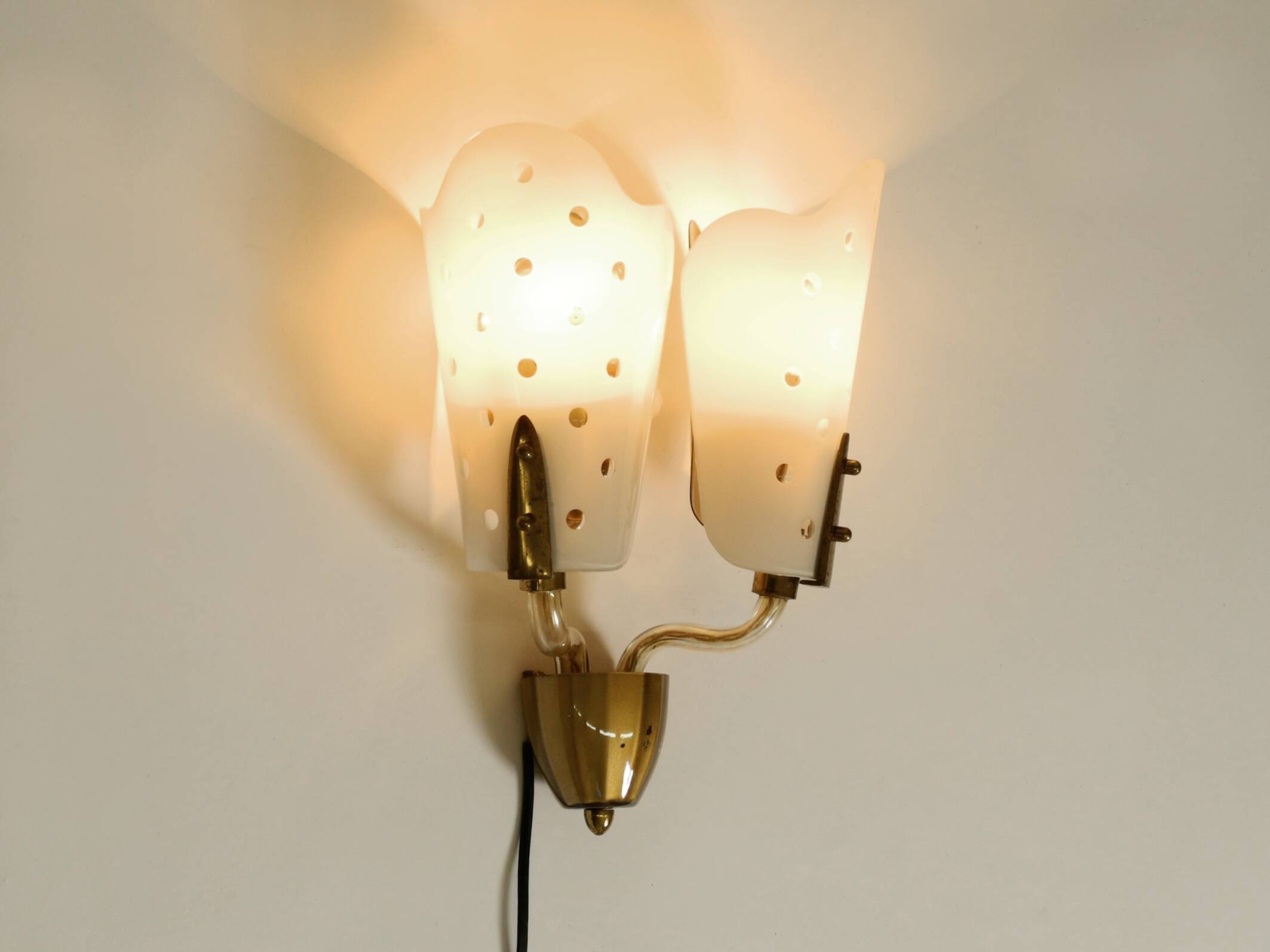 Beautiful large Mid Century Modern wall lamp made of brass and glass