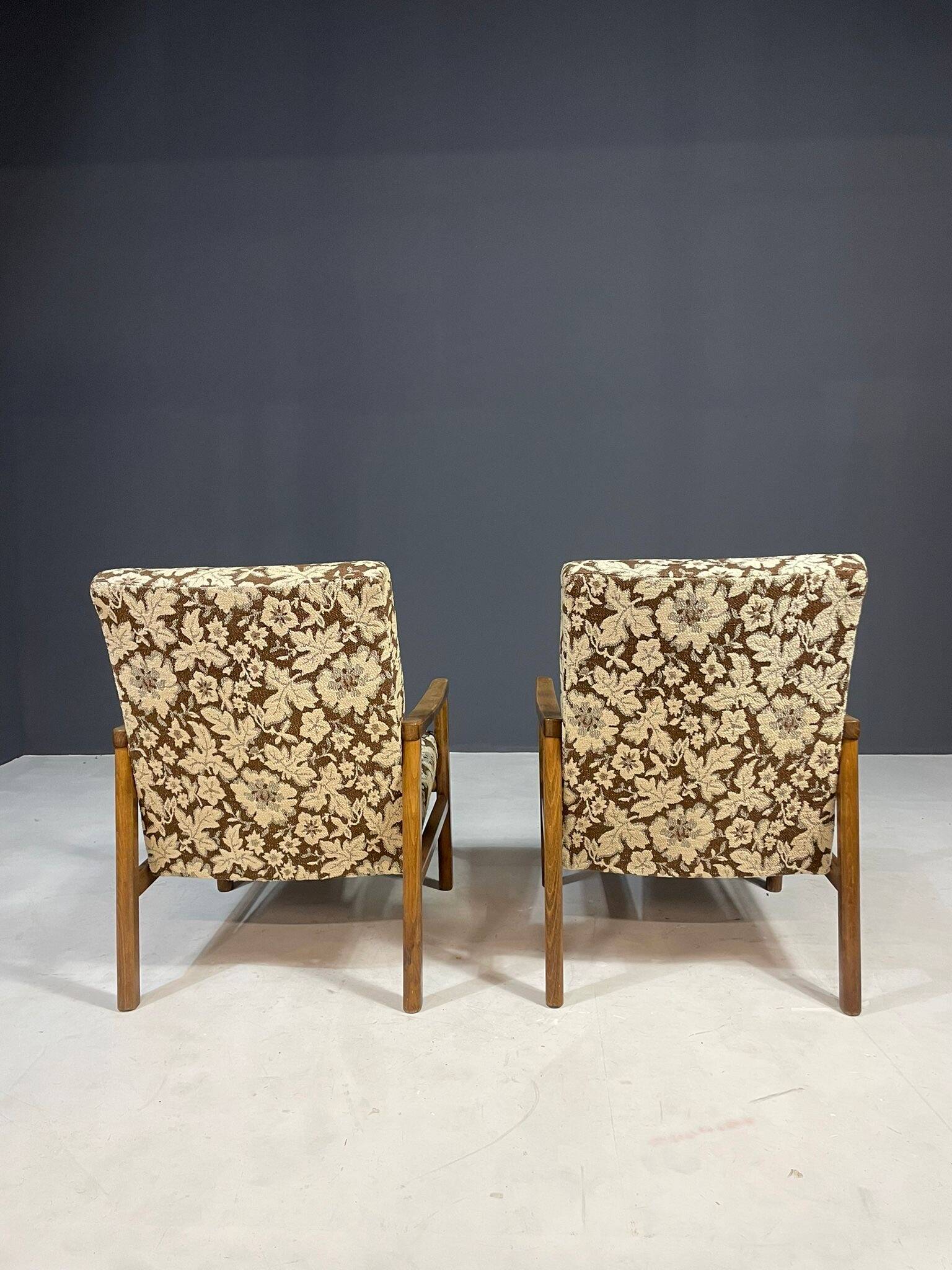 Pair of retro armchairs with floral upholstery, Czechoslovakia, 1960s