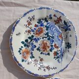 2 flat plates in Gien earthenware model rooster and peonies year 1940