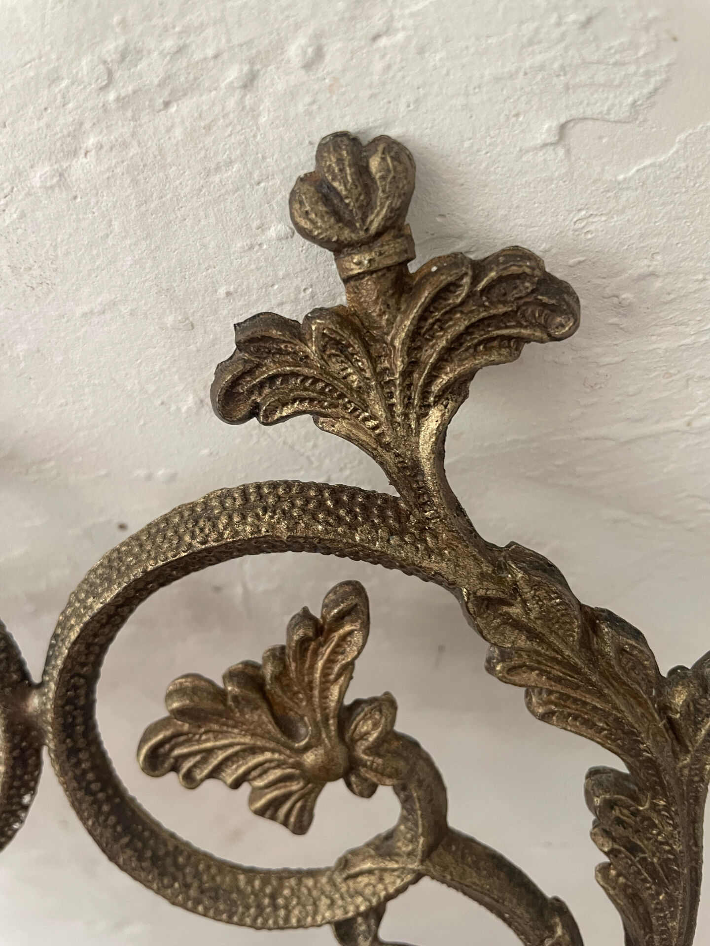 Large vintage Italian baroque wall light