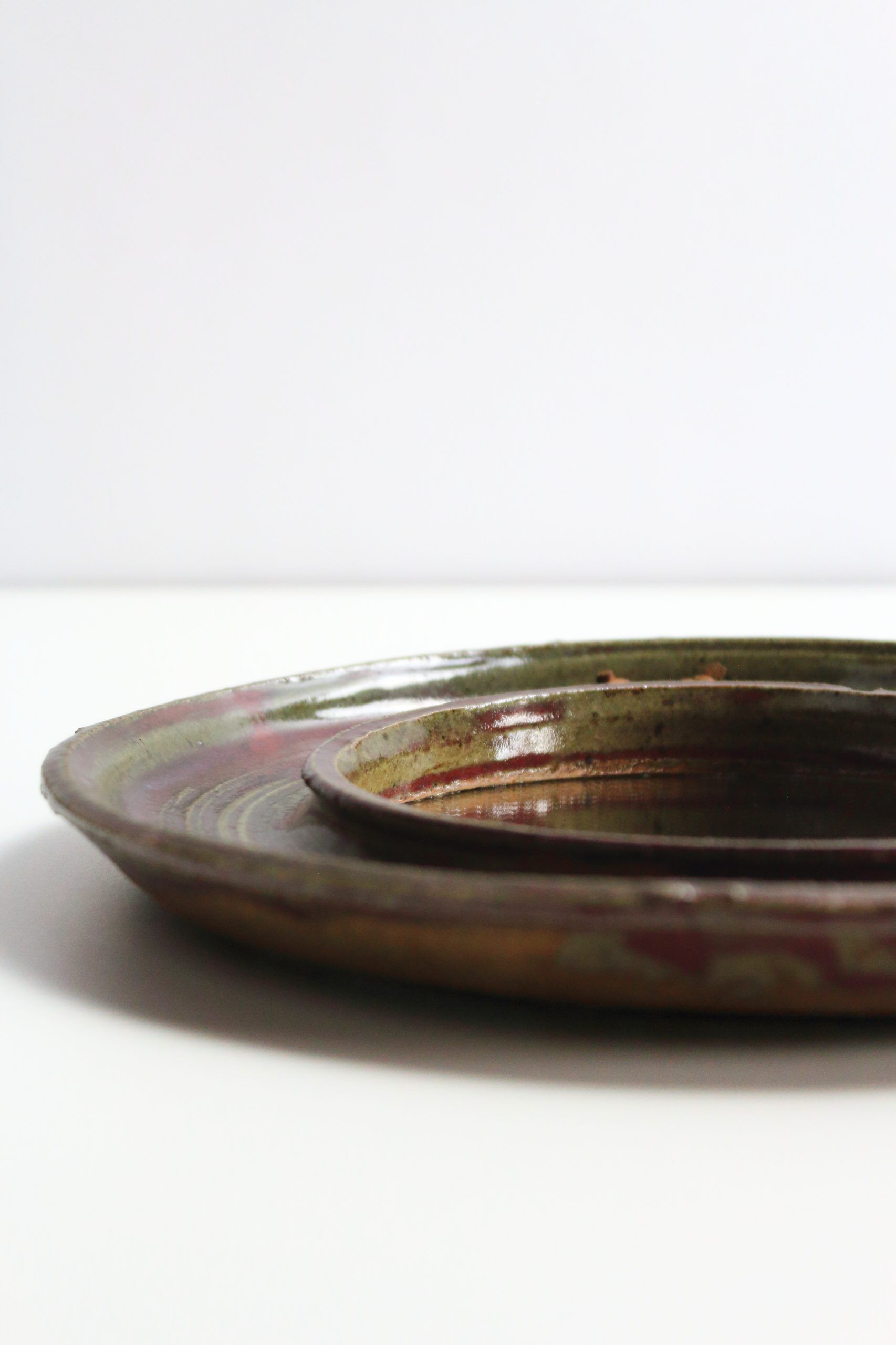 Green ceramic mirror
