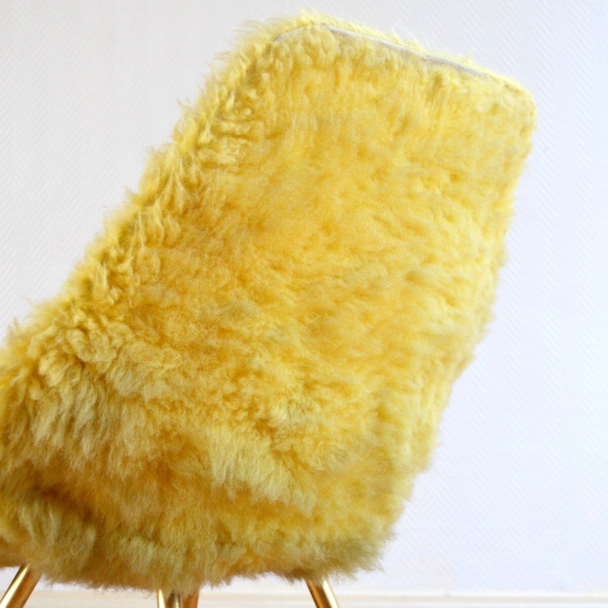 Armchair moumoute Design 1950