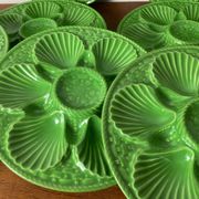 Assiettes à huîtres en barbotine