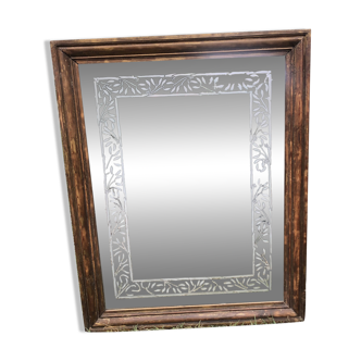 Large 18th century mirror with sandblasted decoration