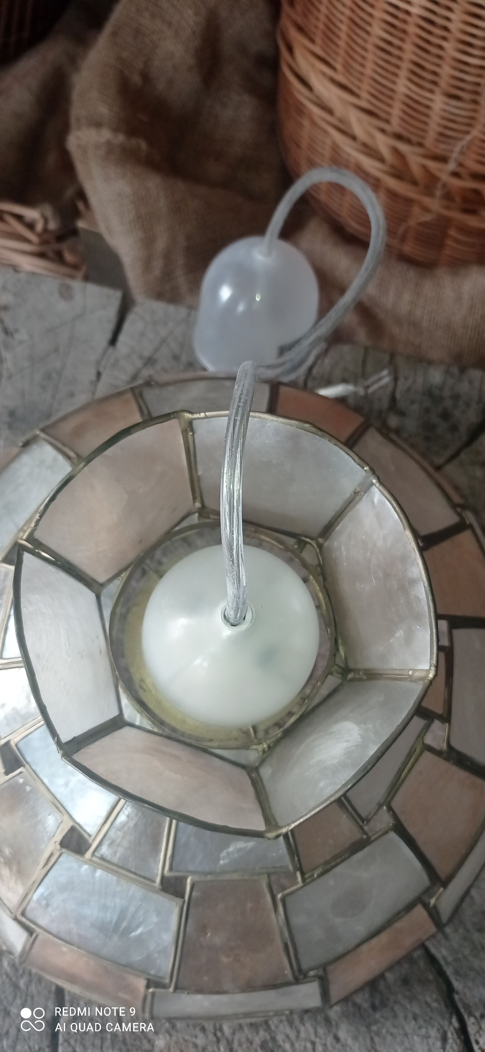 Mother-of-pearl & copper pendant lamp