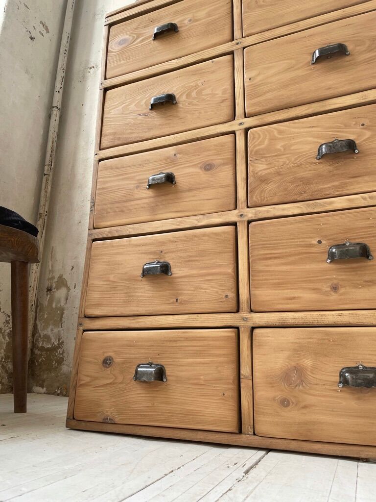 Craft furniture with drawers shell handles