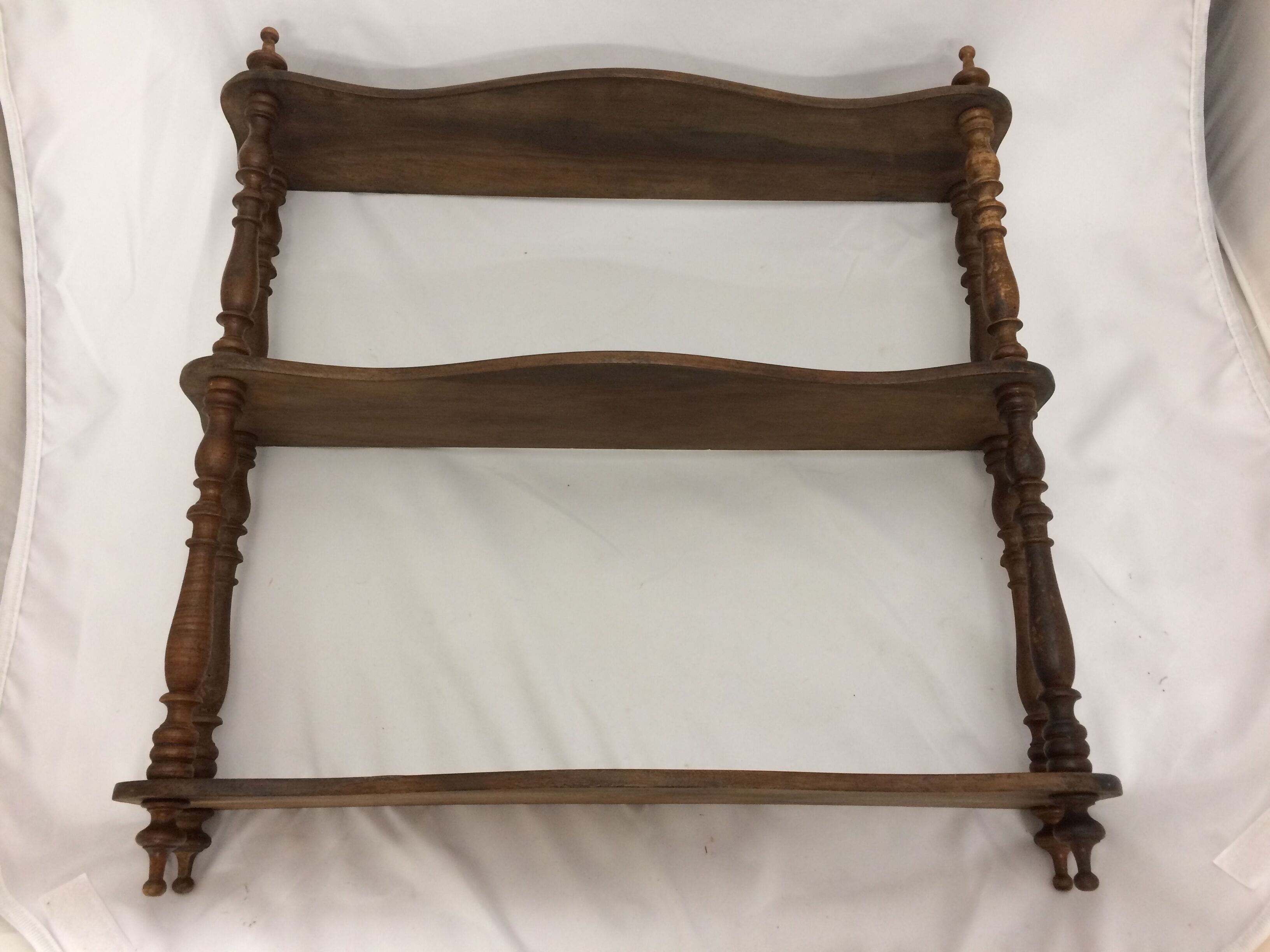 Old wooden shelf to lay