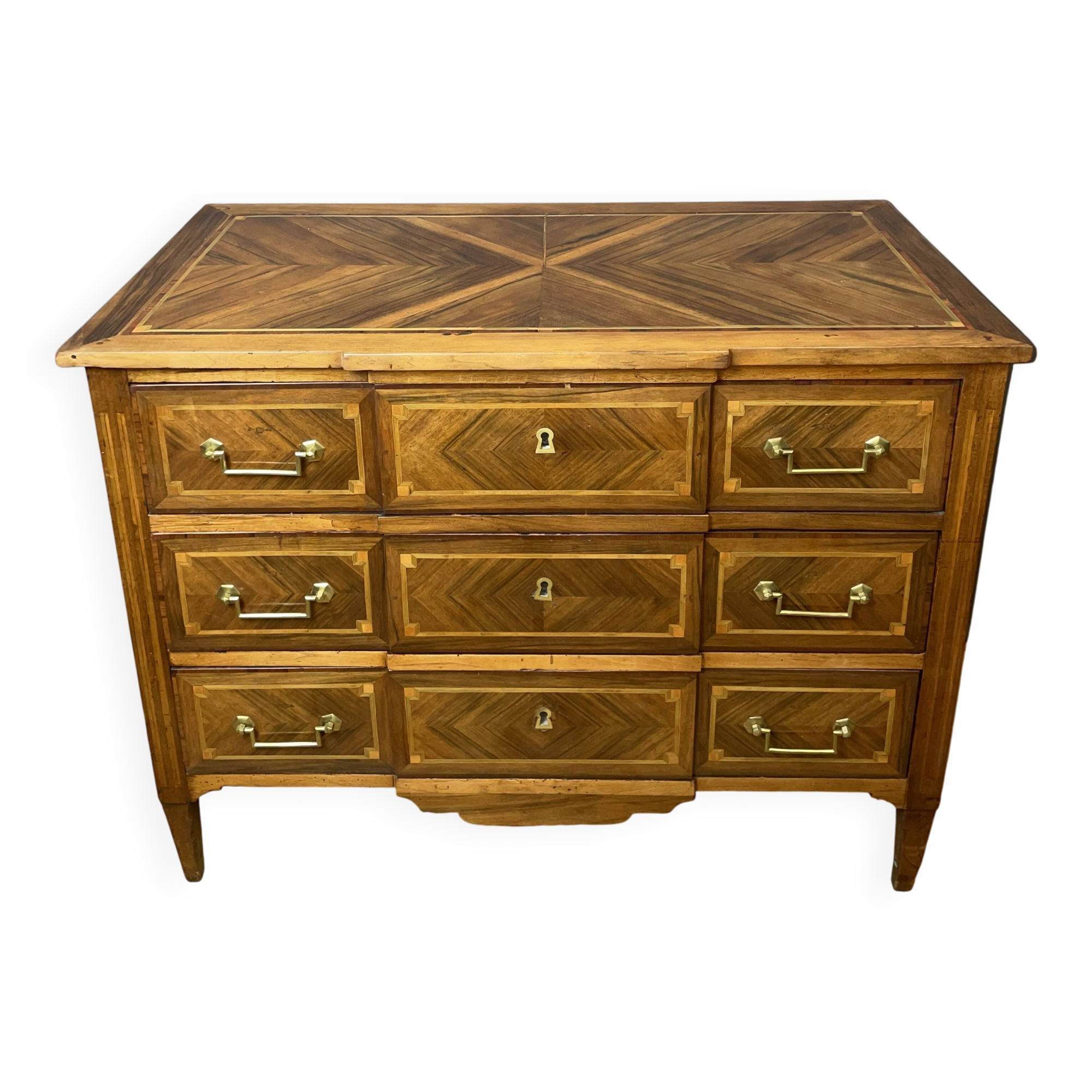 Commode Louis XVI à ressaut central