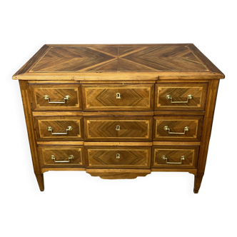 Louis XVI commode with central projection