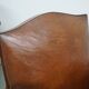 Paire de fauteuils club en cuir avec dossier moustache et cognac, France, 1940s