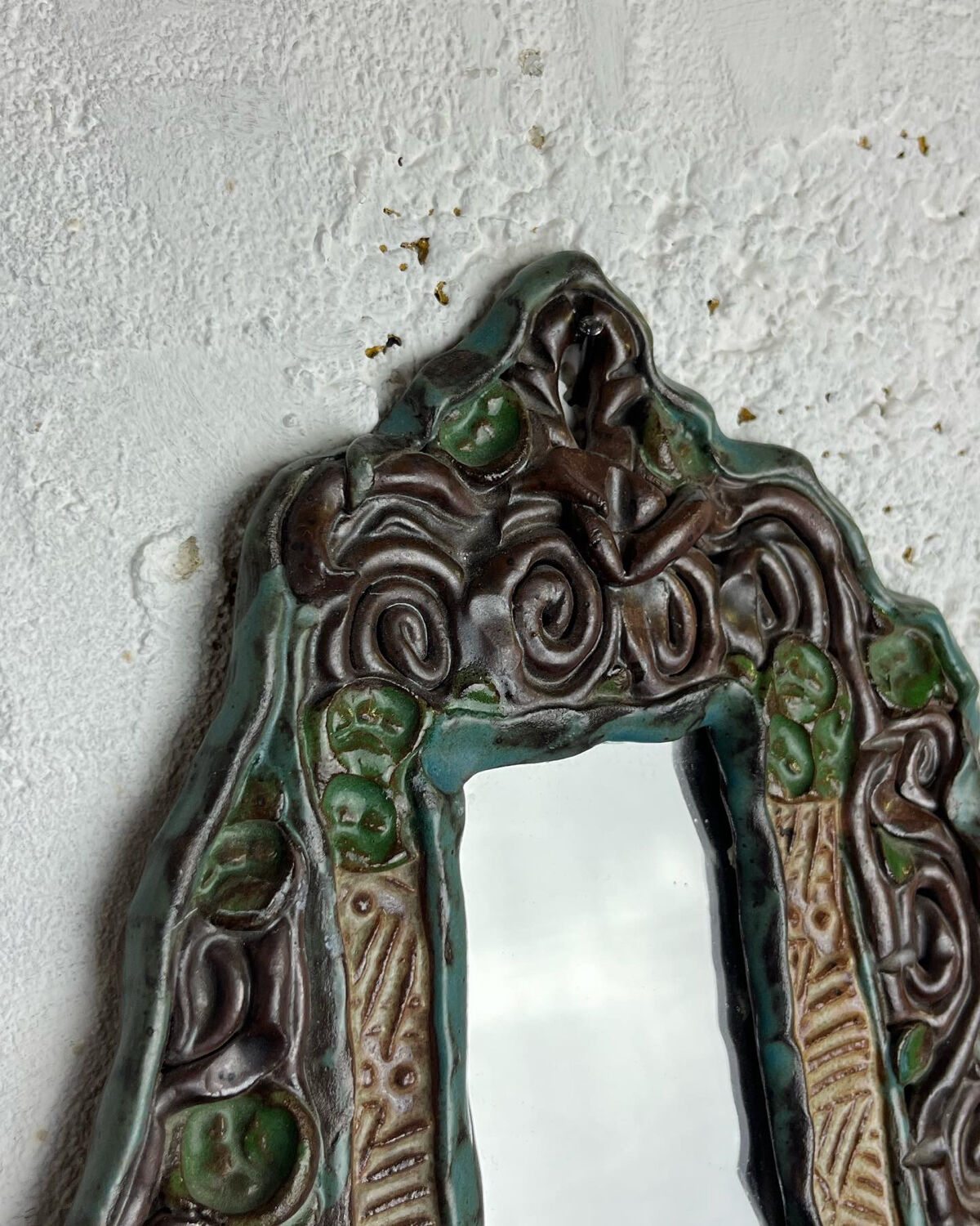 Anonymous ceramic mirror, 20x12 cm