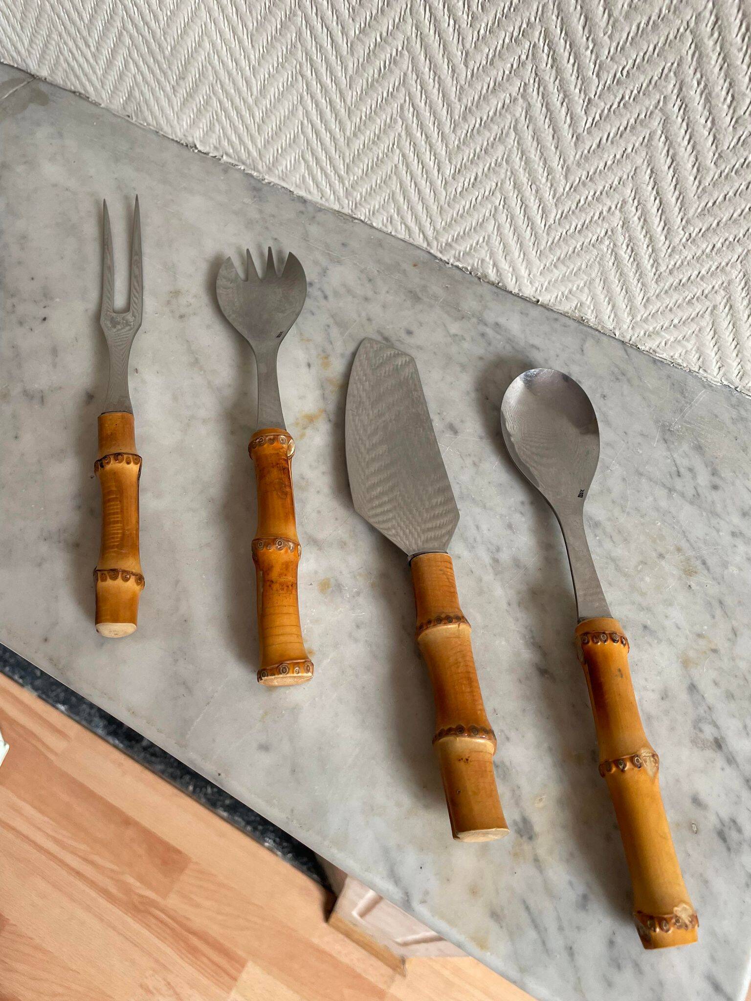 Set of four bamboo serving cutlery
