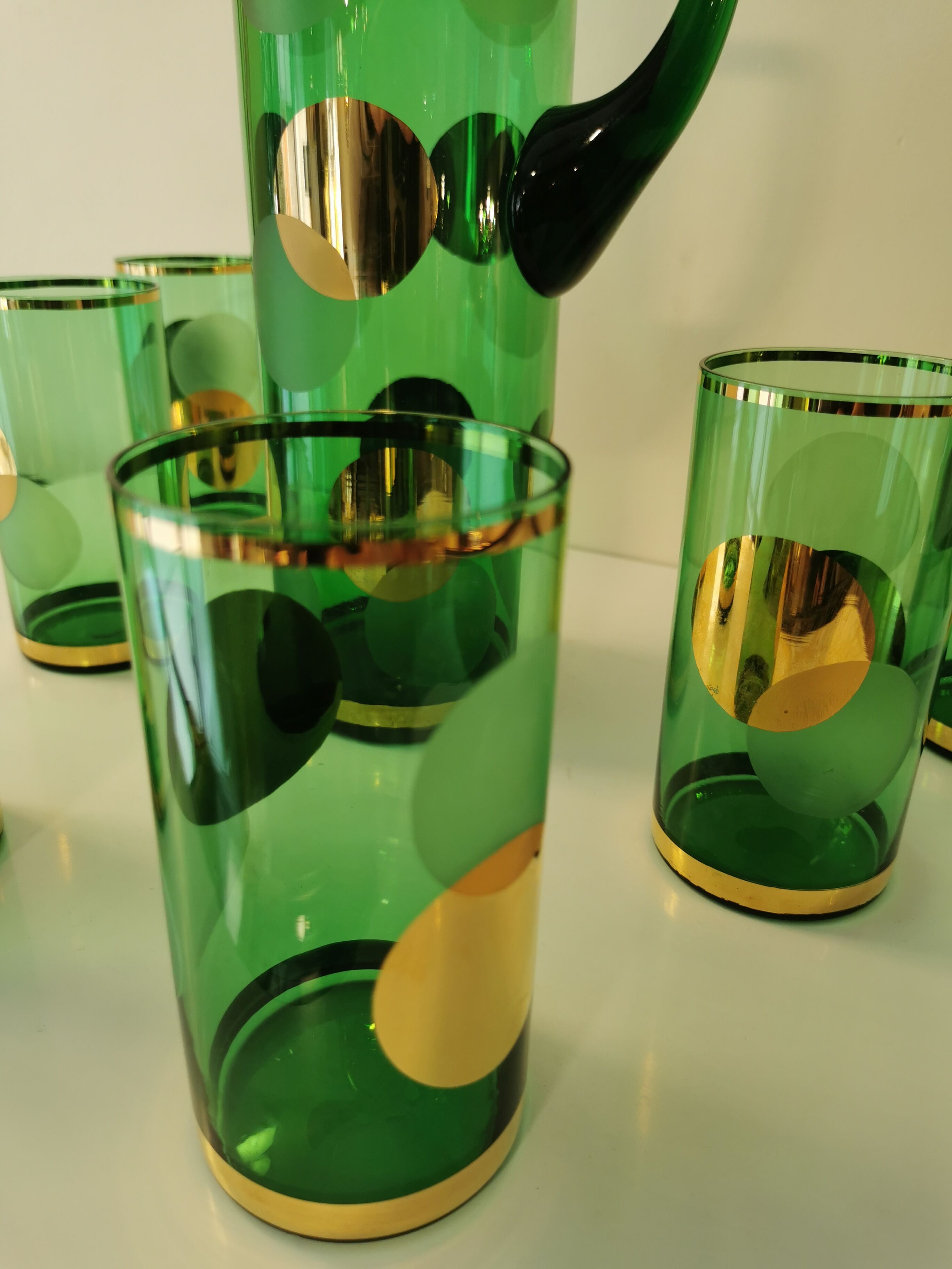 Glass orangeade service from the 1970s