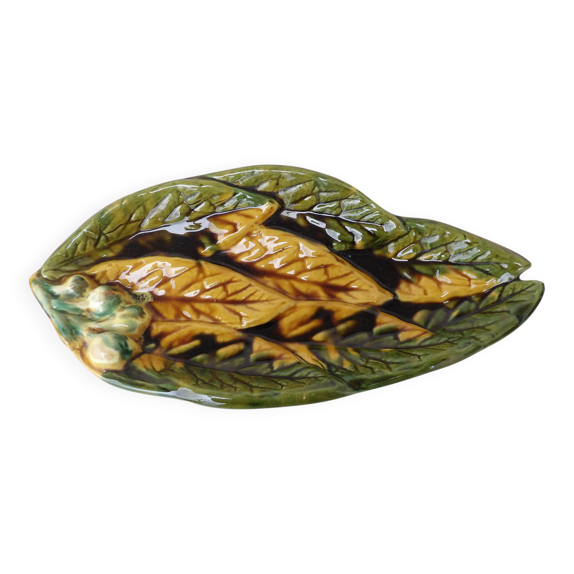 Green and yellow fruit bowl