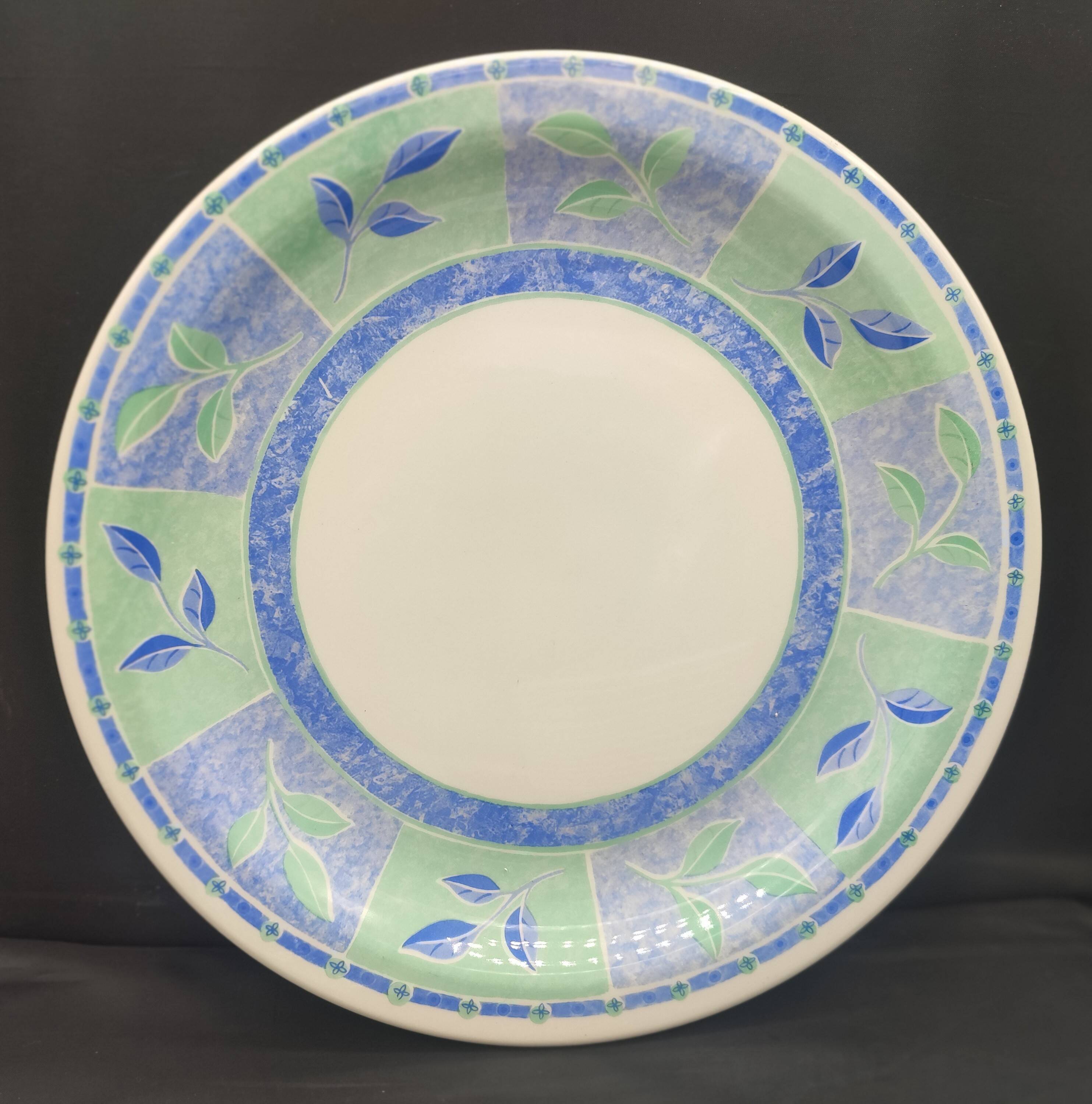 Churchill Staffordshire table service 14 pieces Verdigris model