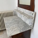 Ancien meuble de salle de bain
