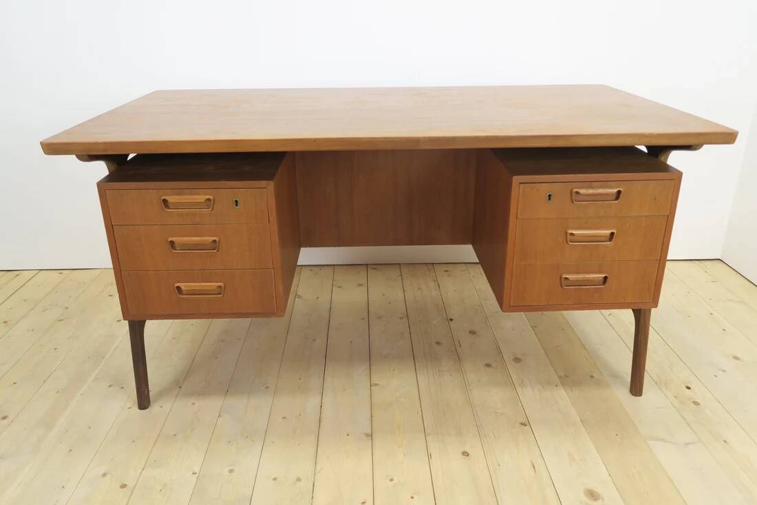 Teak desk with drawers, Denmark 1960