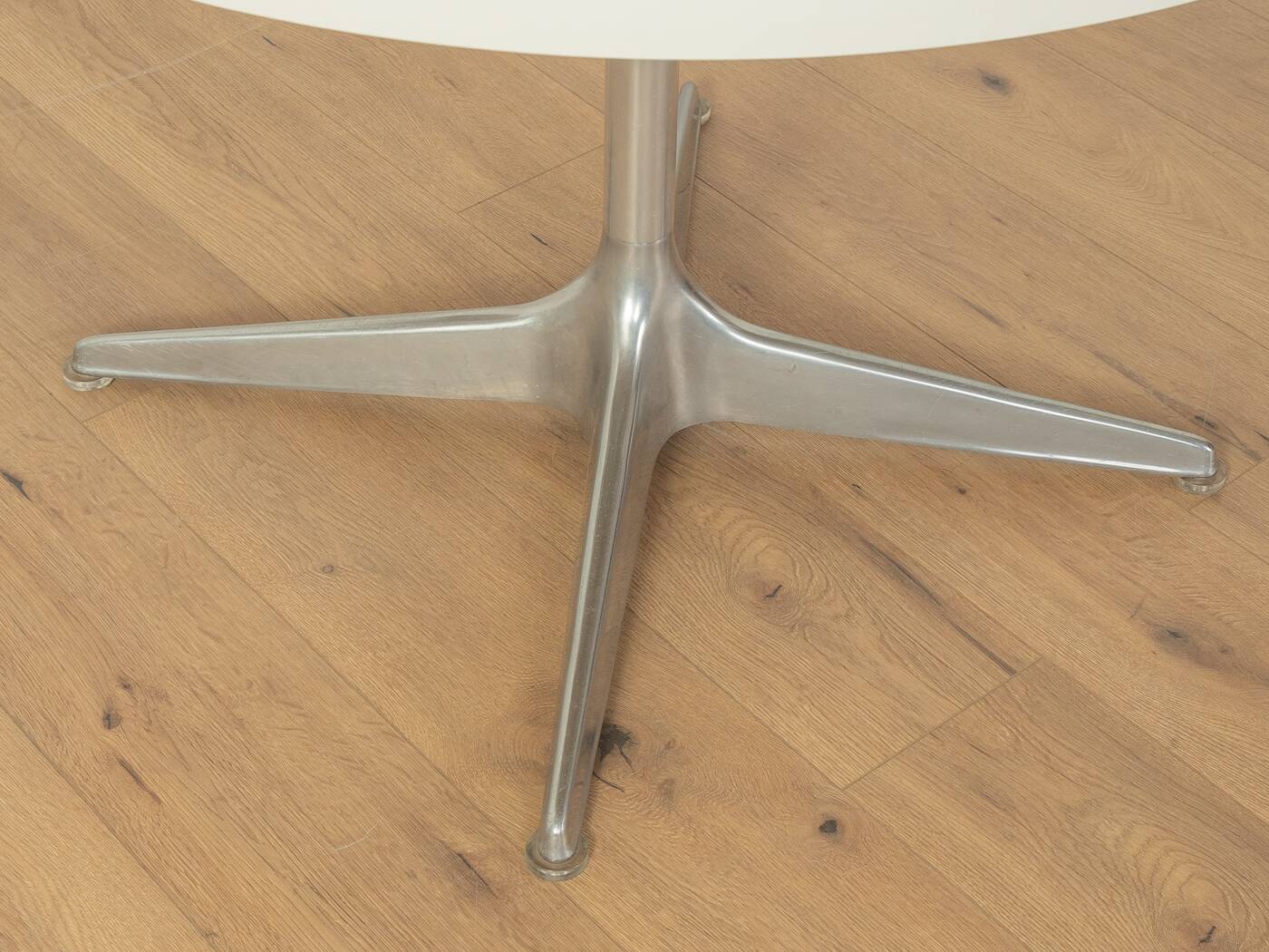 Butterfly dining table, Cor