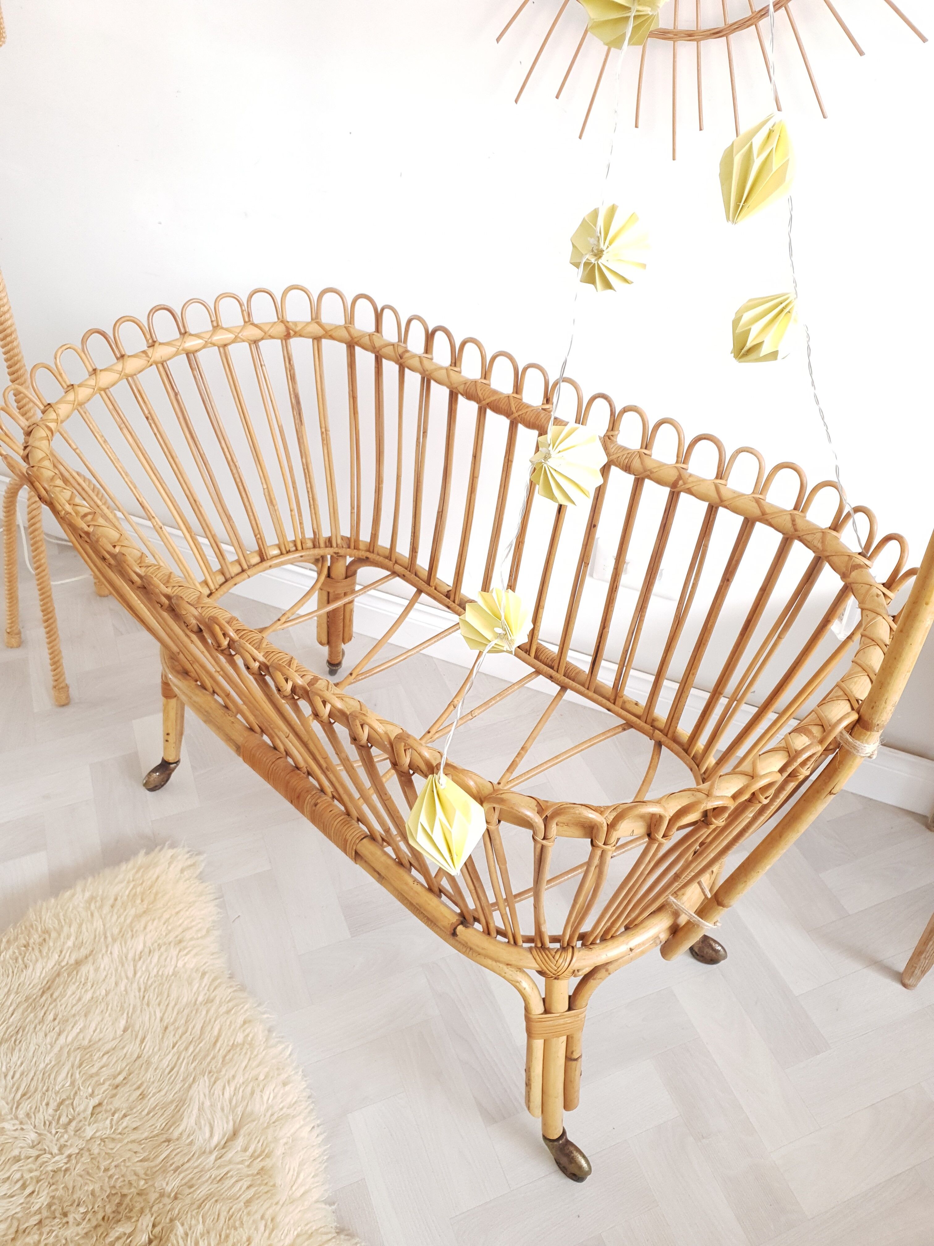 Rattan bed