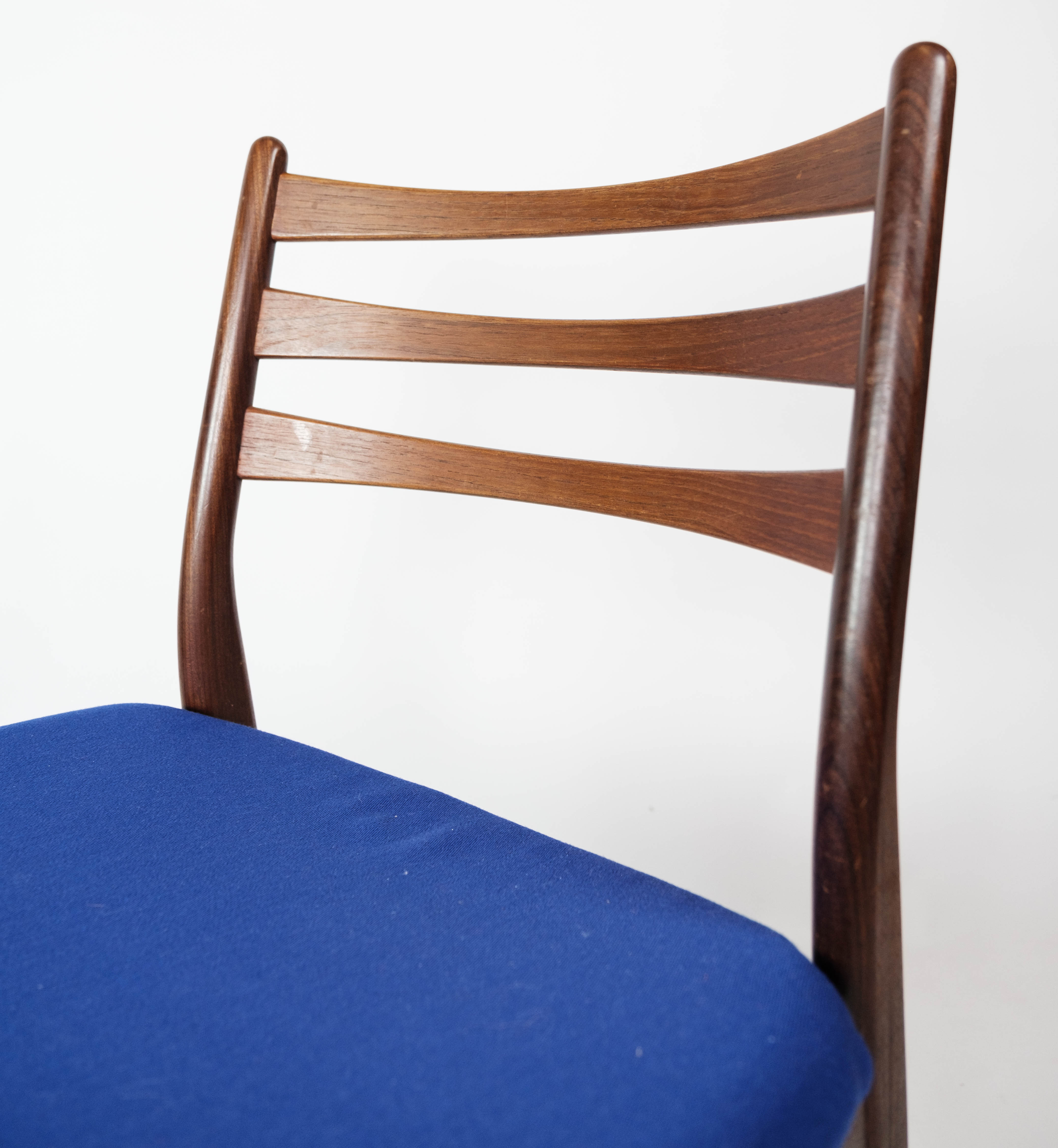 Set of three dining room chairs in teak Danish design, 1960s