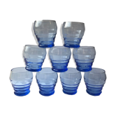 9 anciens verres à liqueur en verre bleu