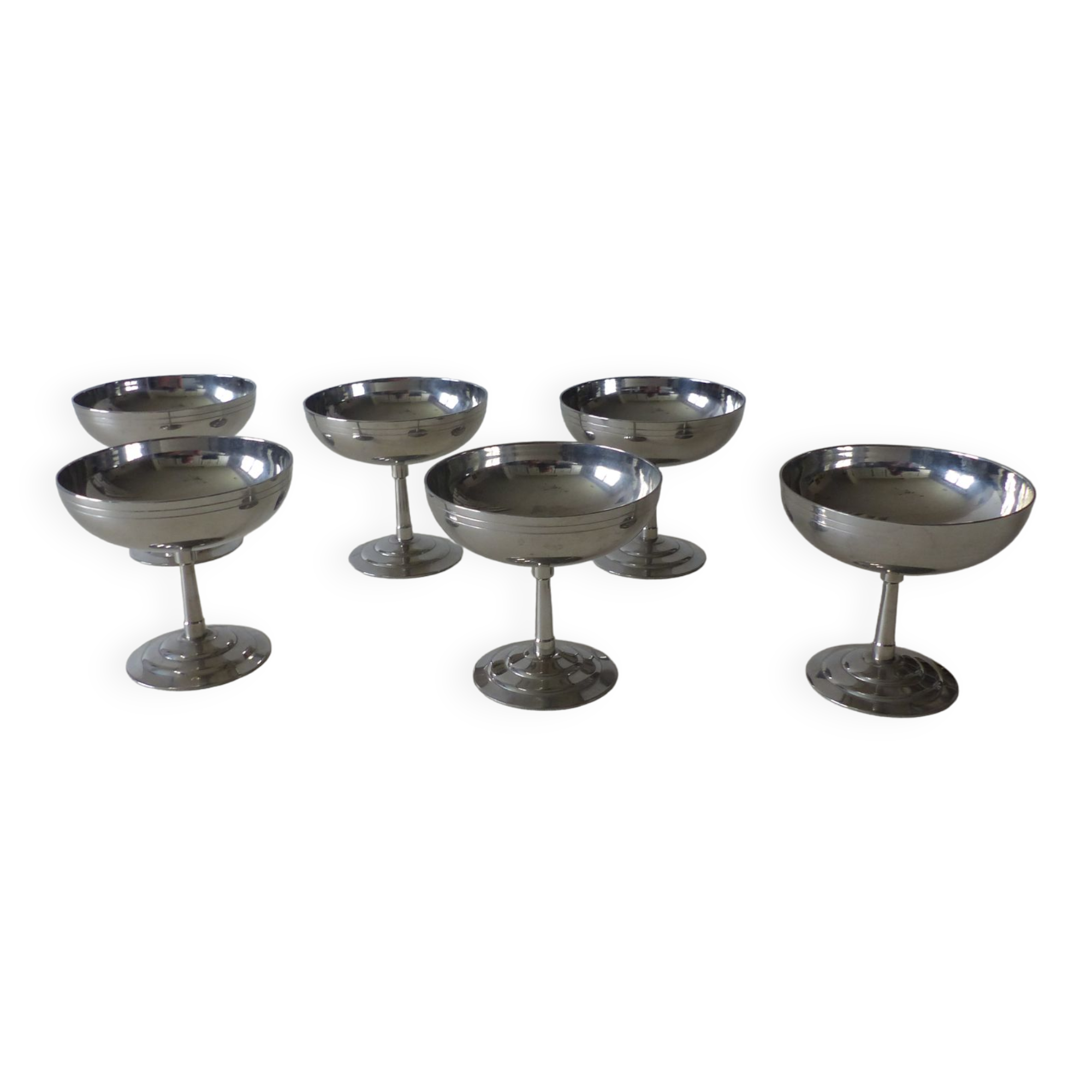 6 standing ice bowls