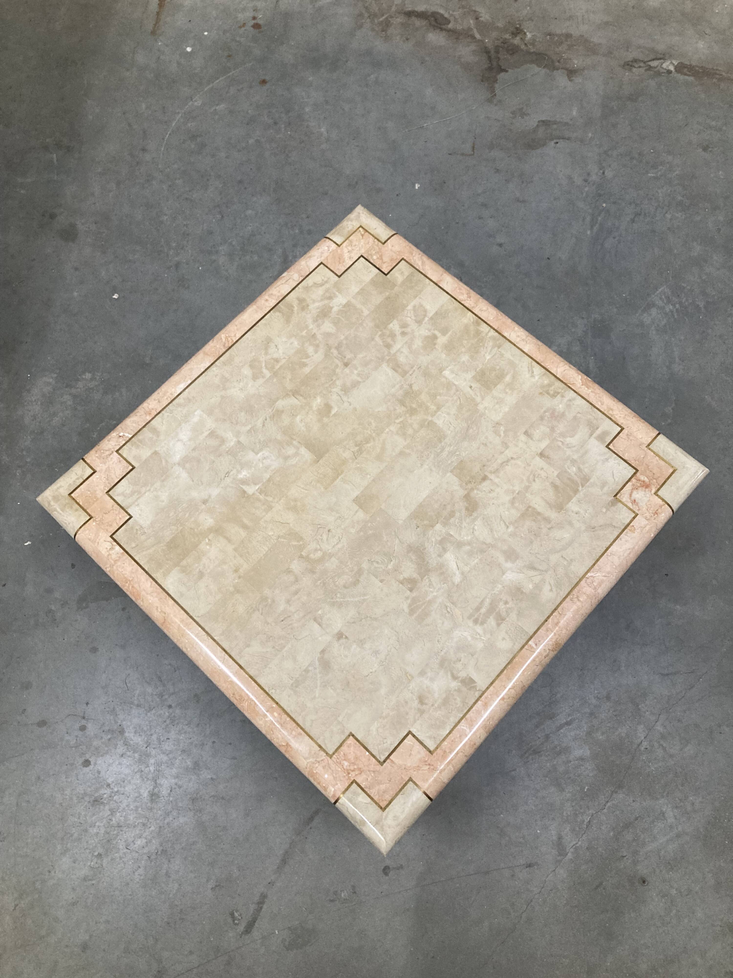 Marble tessellate coffee table '80, off white and salmon with brass