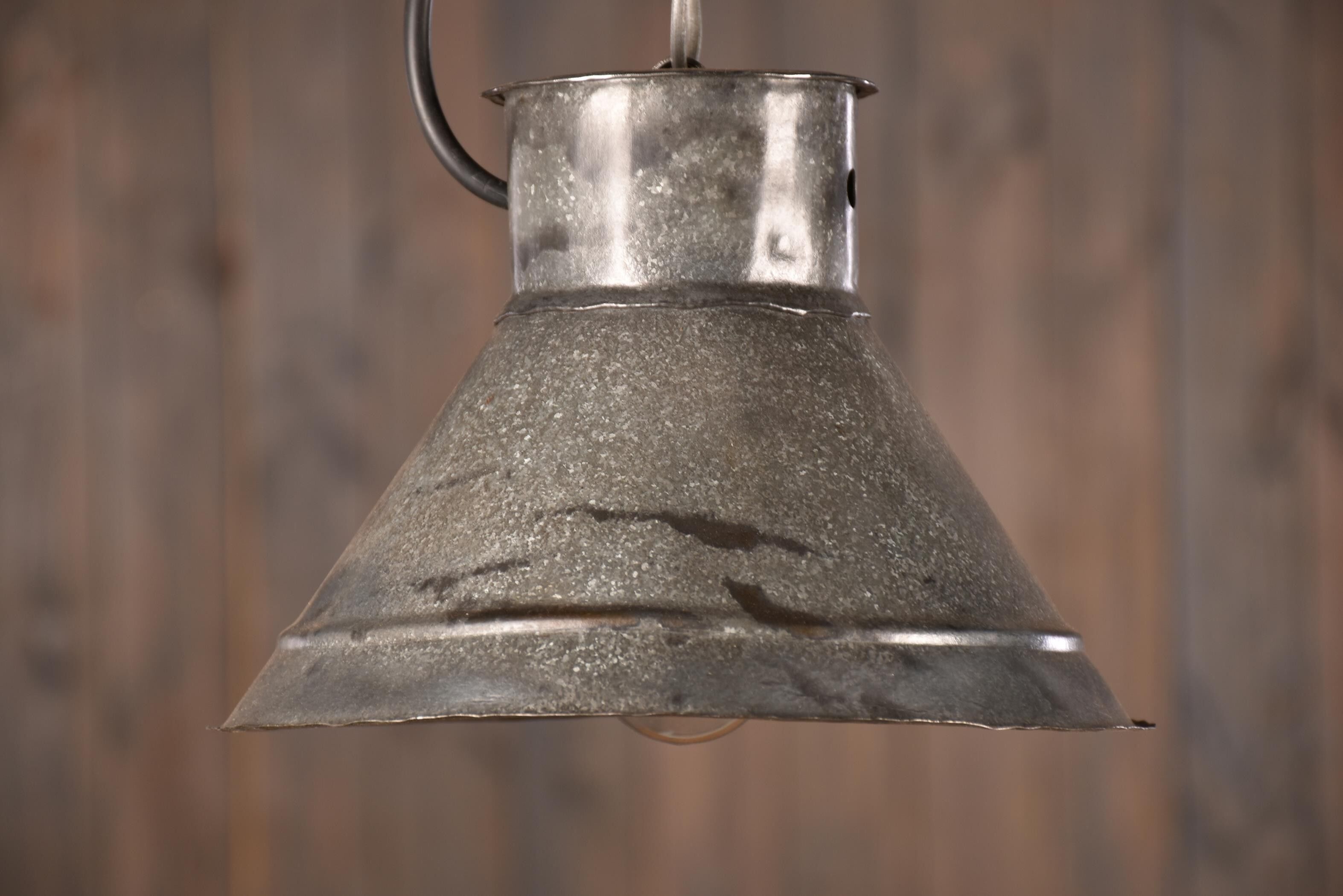 Industrial zinc pendant lamp