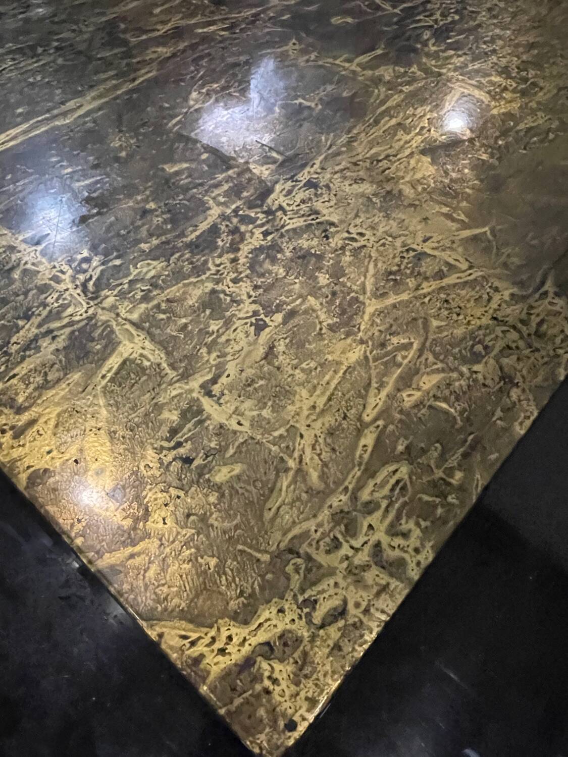 1970 black and gold lacquered coffee table