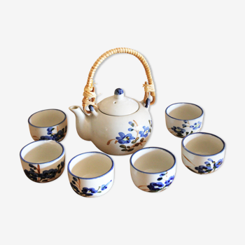 6 tea cups