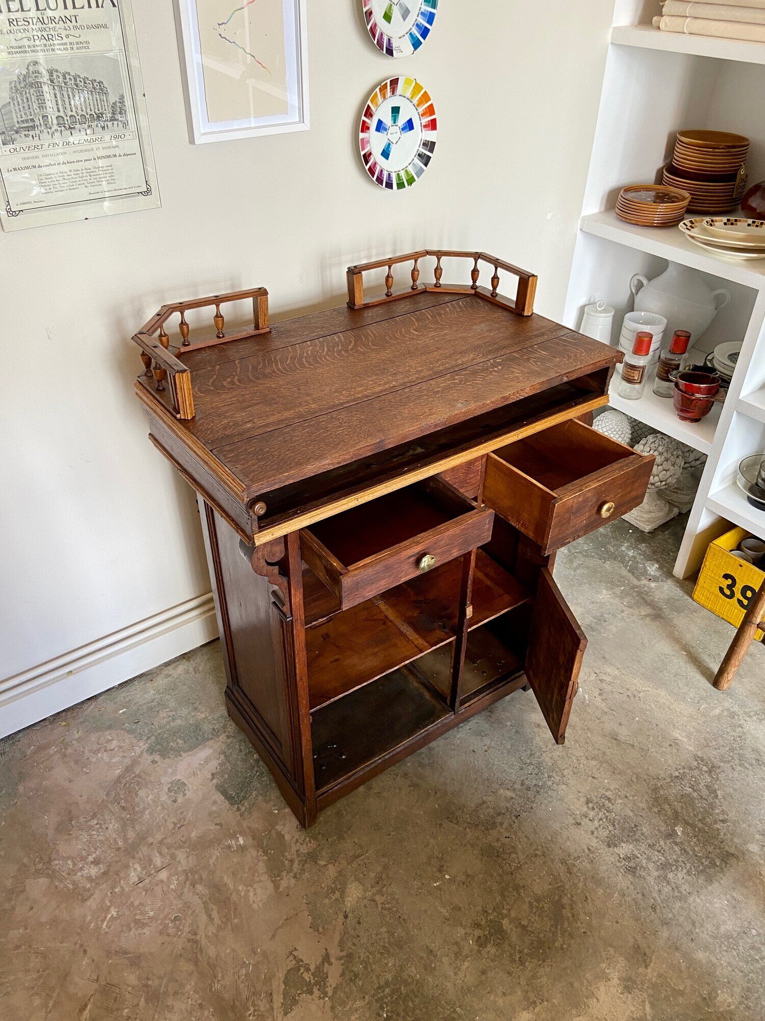 Counter, reception furniture in solid wood early twentieth century