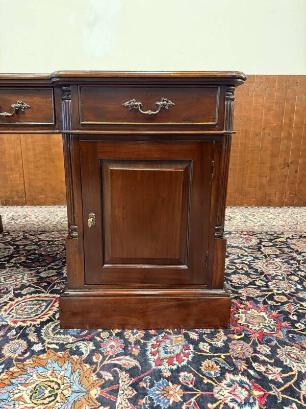 Bureau Partenaire Anglais Classique