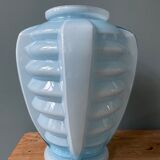 Vase Art Déco 1930 en opaline bleue