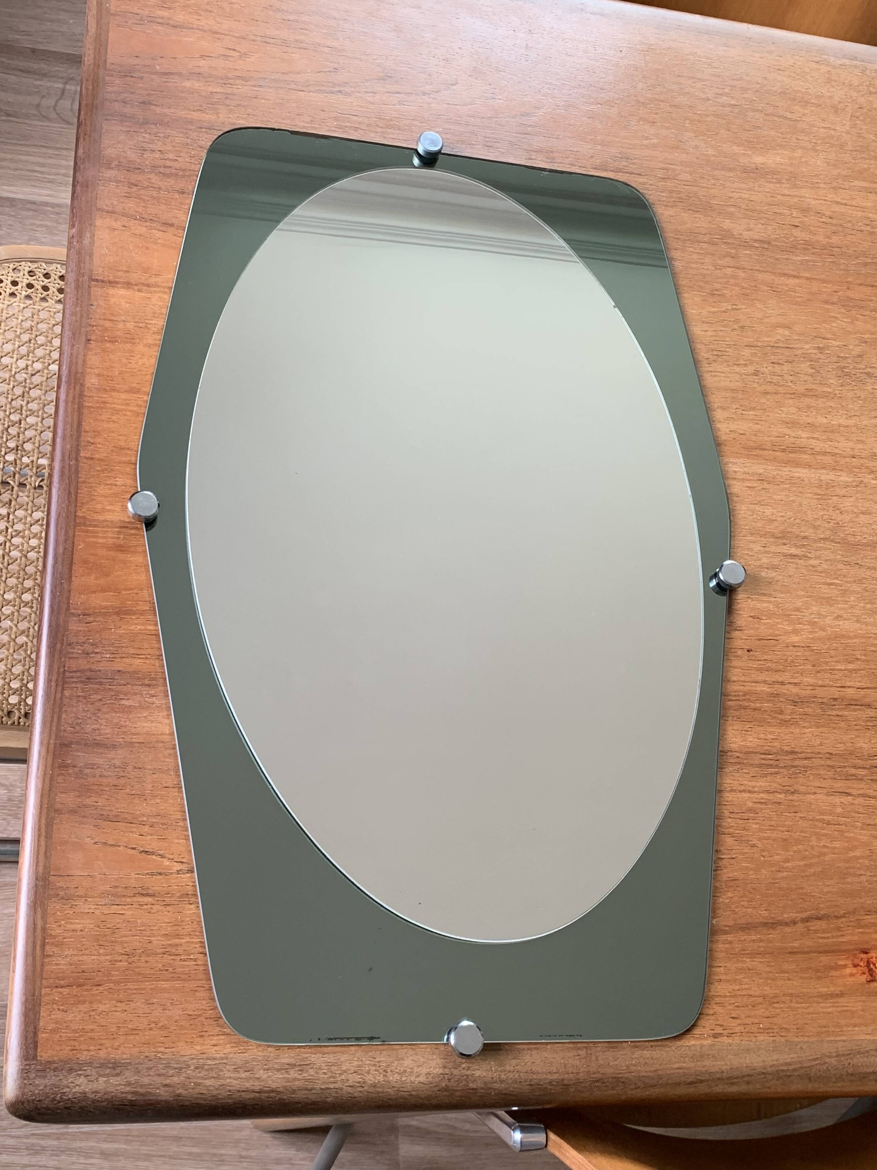 Double shade mirror 43x66 vintage 1970