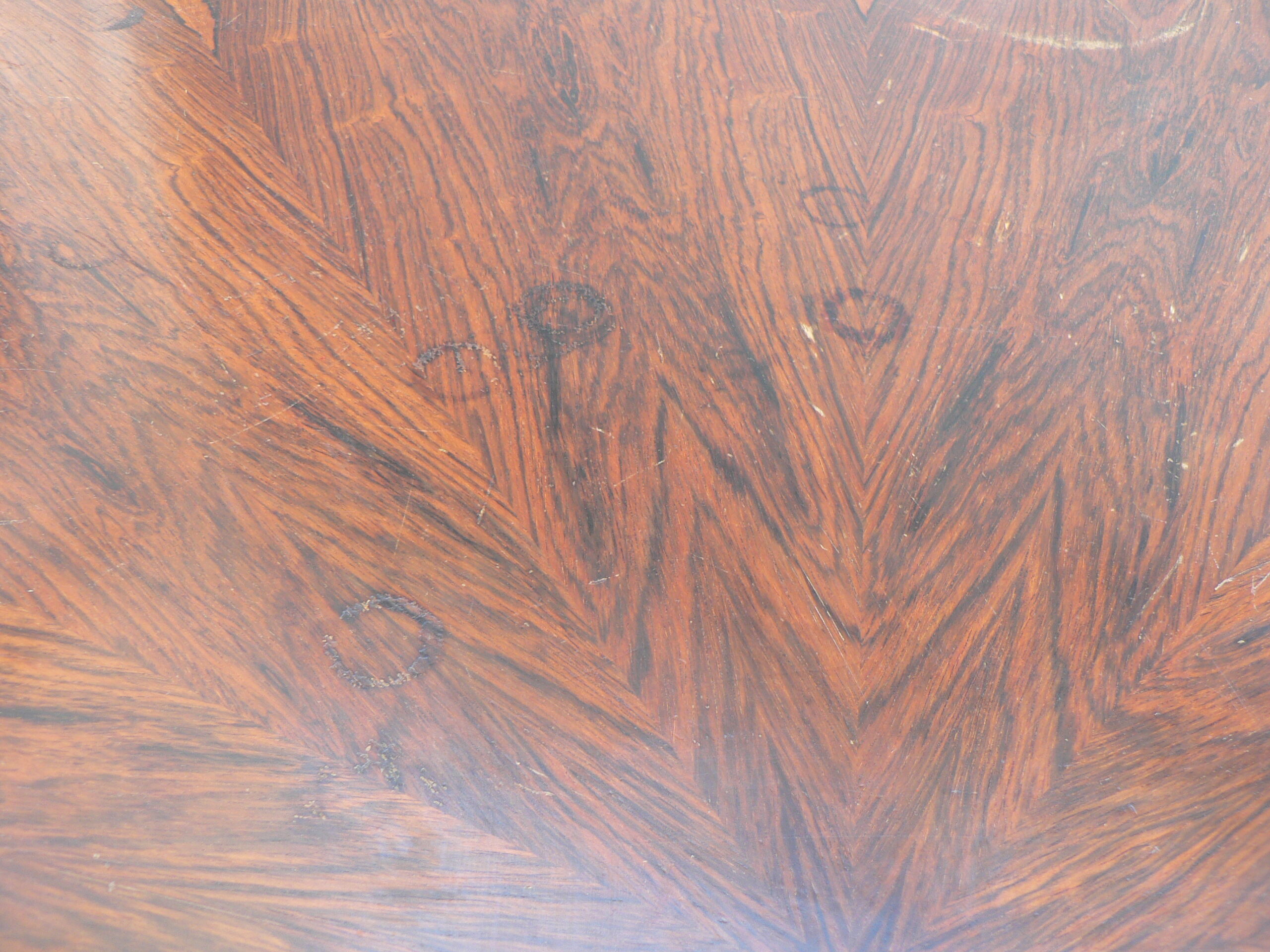Table ronde vintage en palissandre