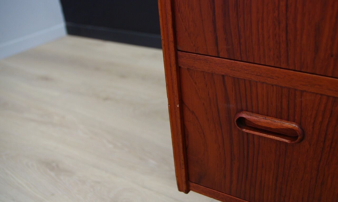 Dresser years 60/70
