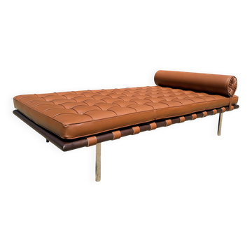 Knoll barcelona daybed mies van der rohe in cognac venezia leather, as new