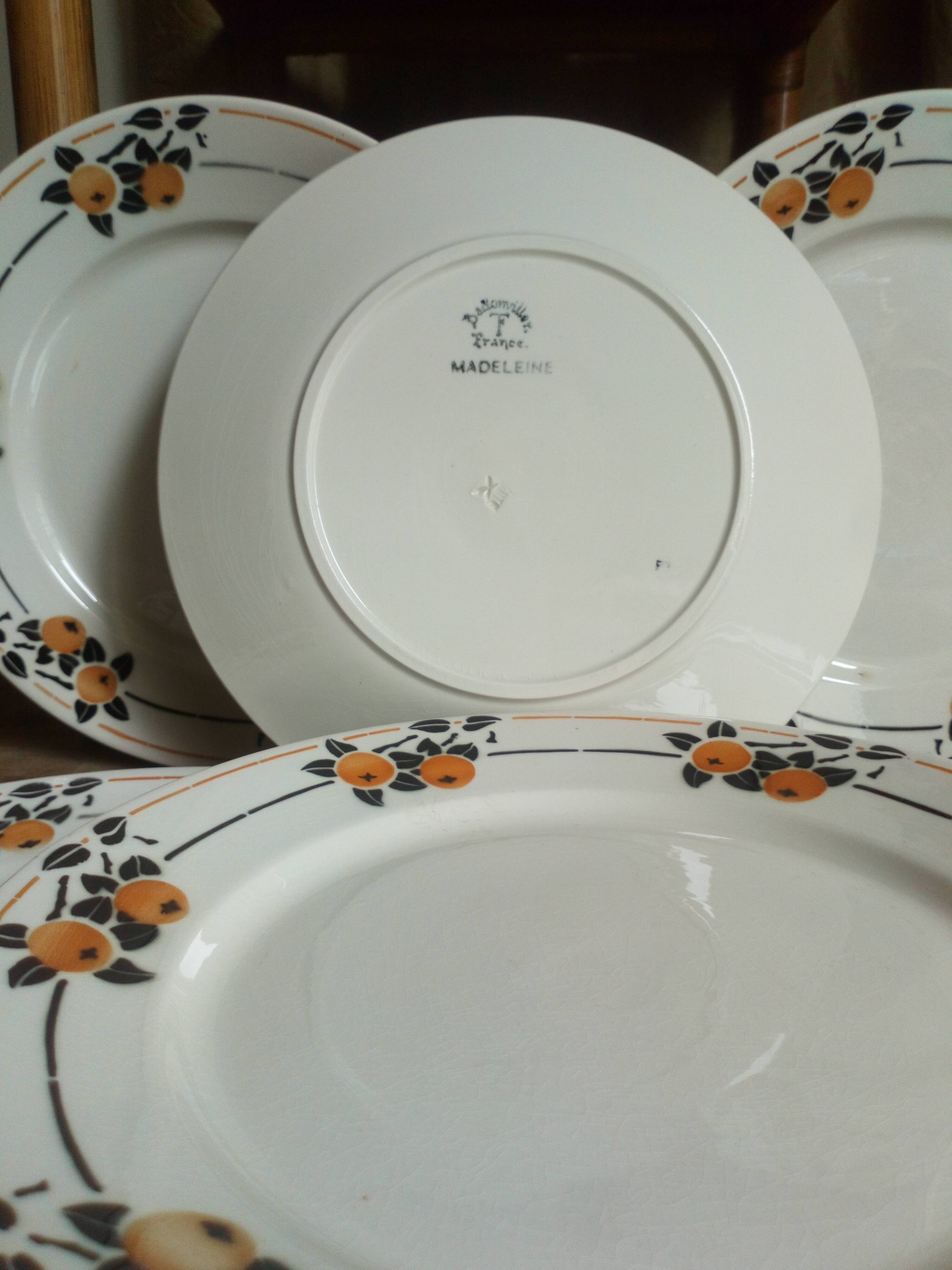 Six Art Deco plates from Badonviller service "Madeleine"