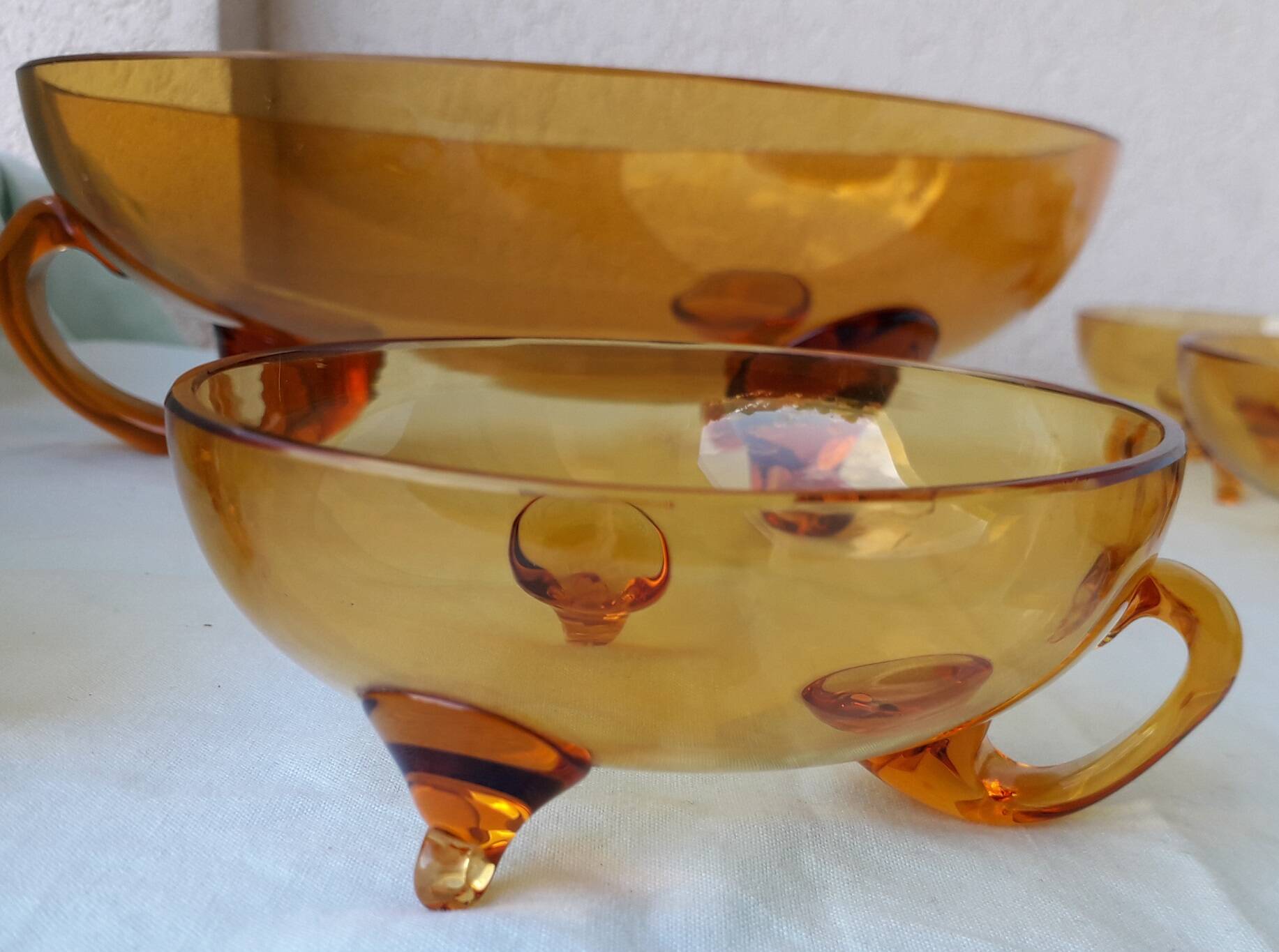 Glass dessert service