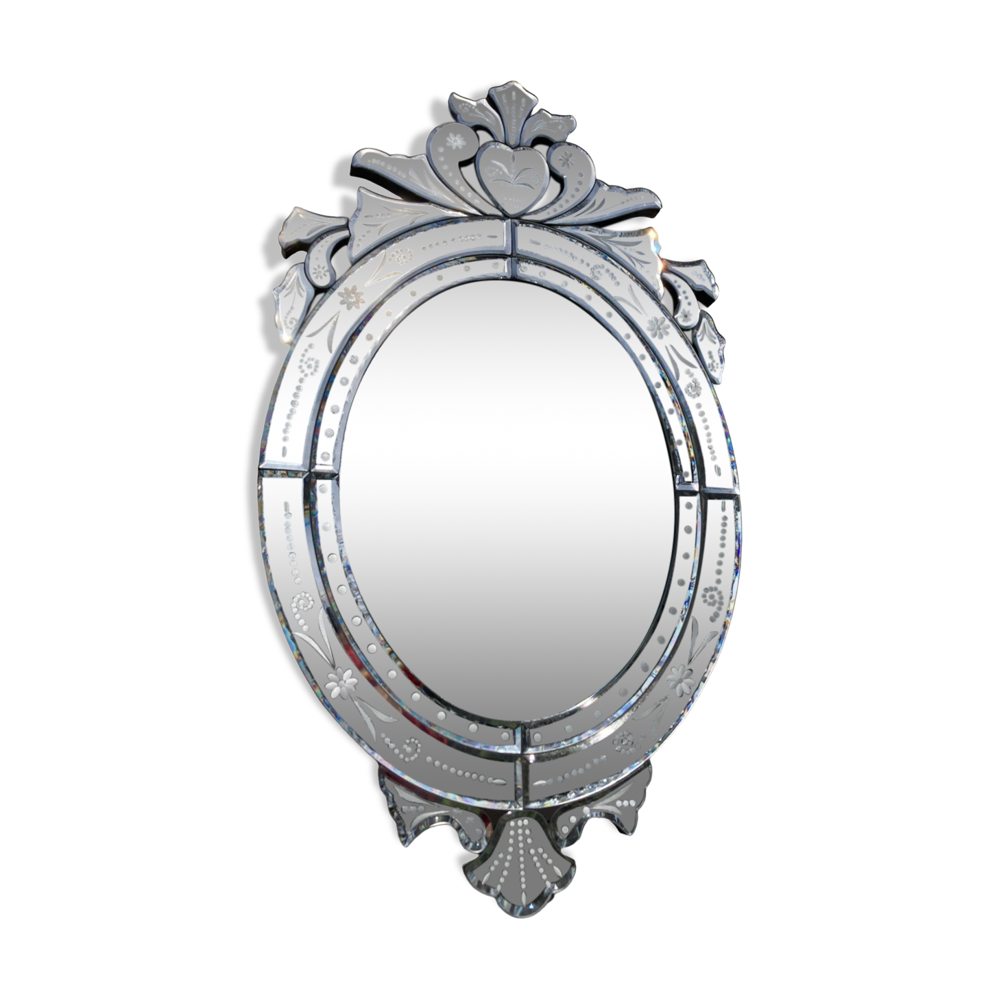 Oval Venetian wall mirror