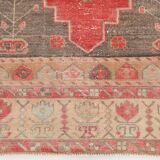 Tapis vintage rouge classique et bordé 5 x 9, 146 x 267 cm