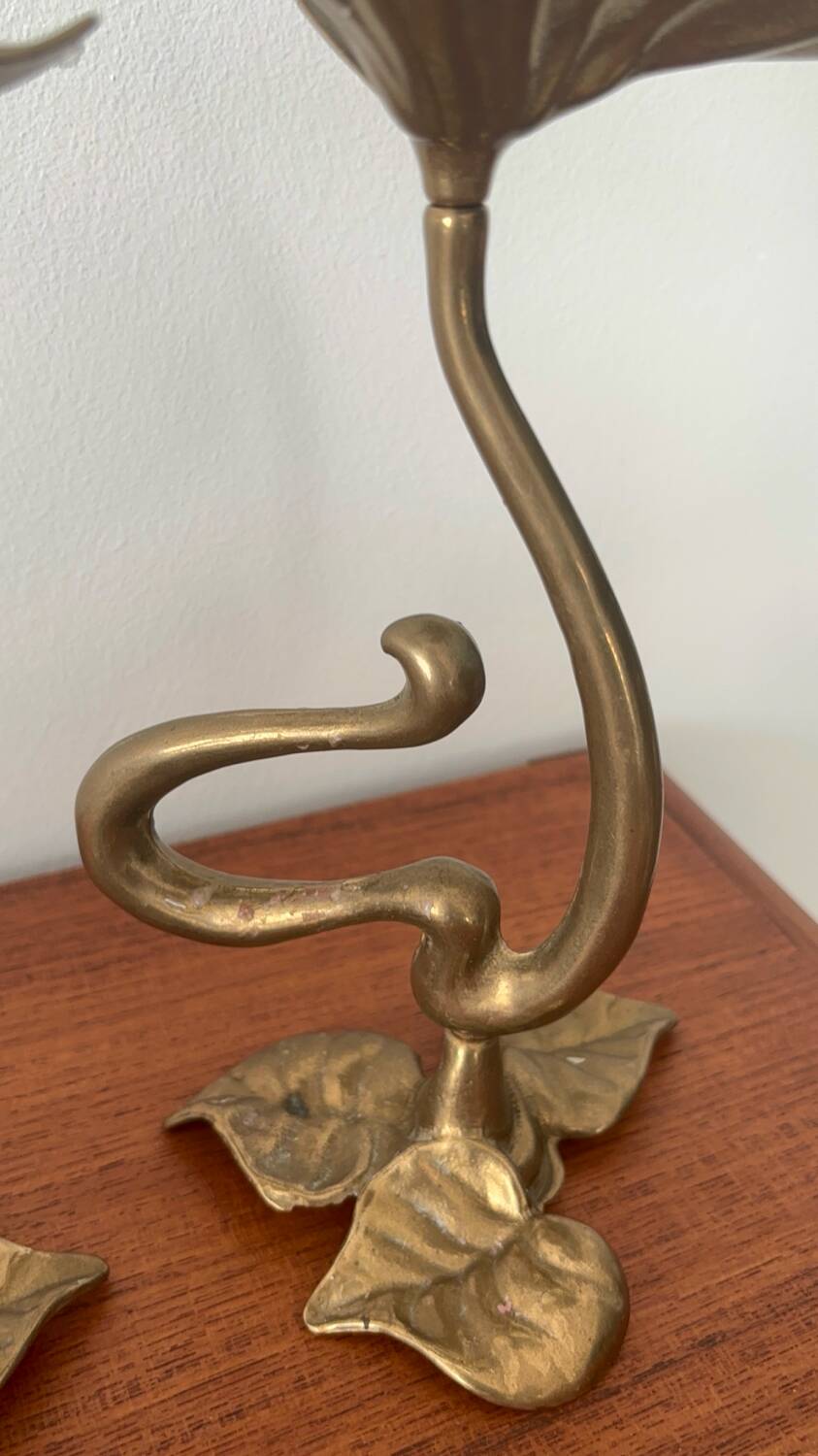Set of 2 vintage candle holders bronze alloy – Metal flower candle holders gold