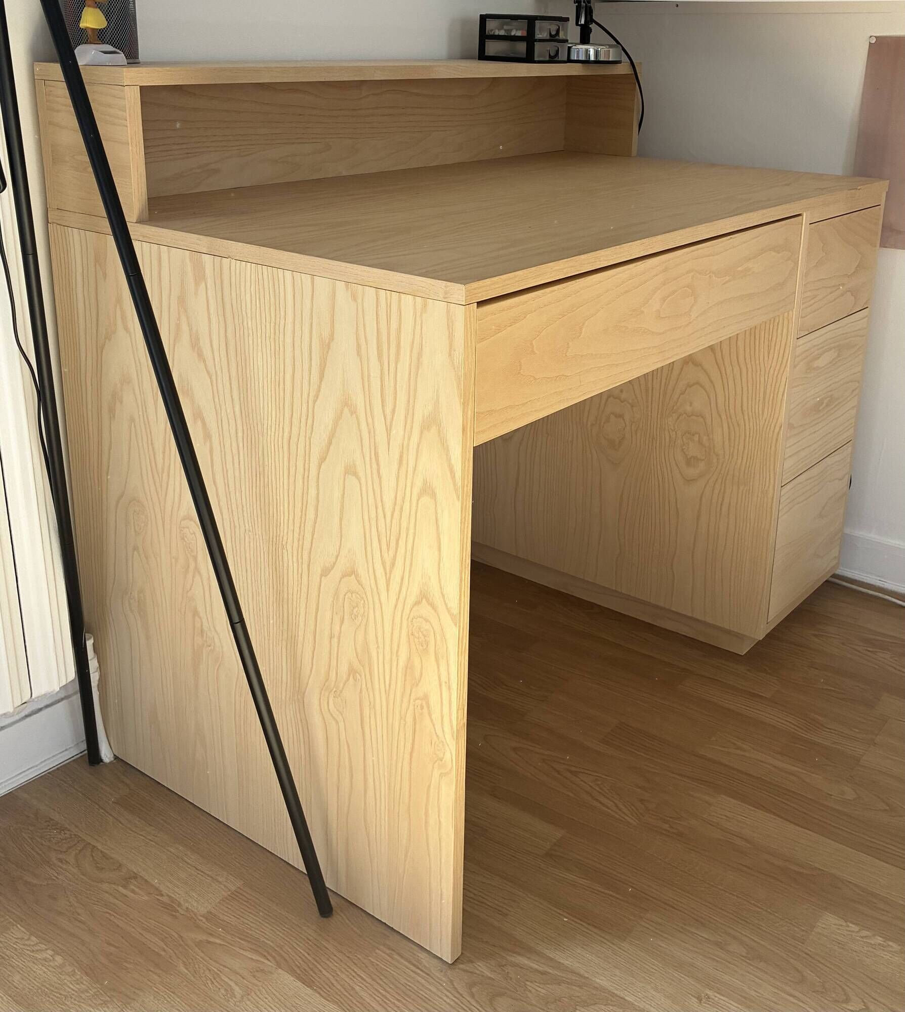 Ash wood desk