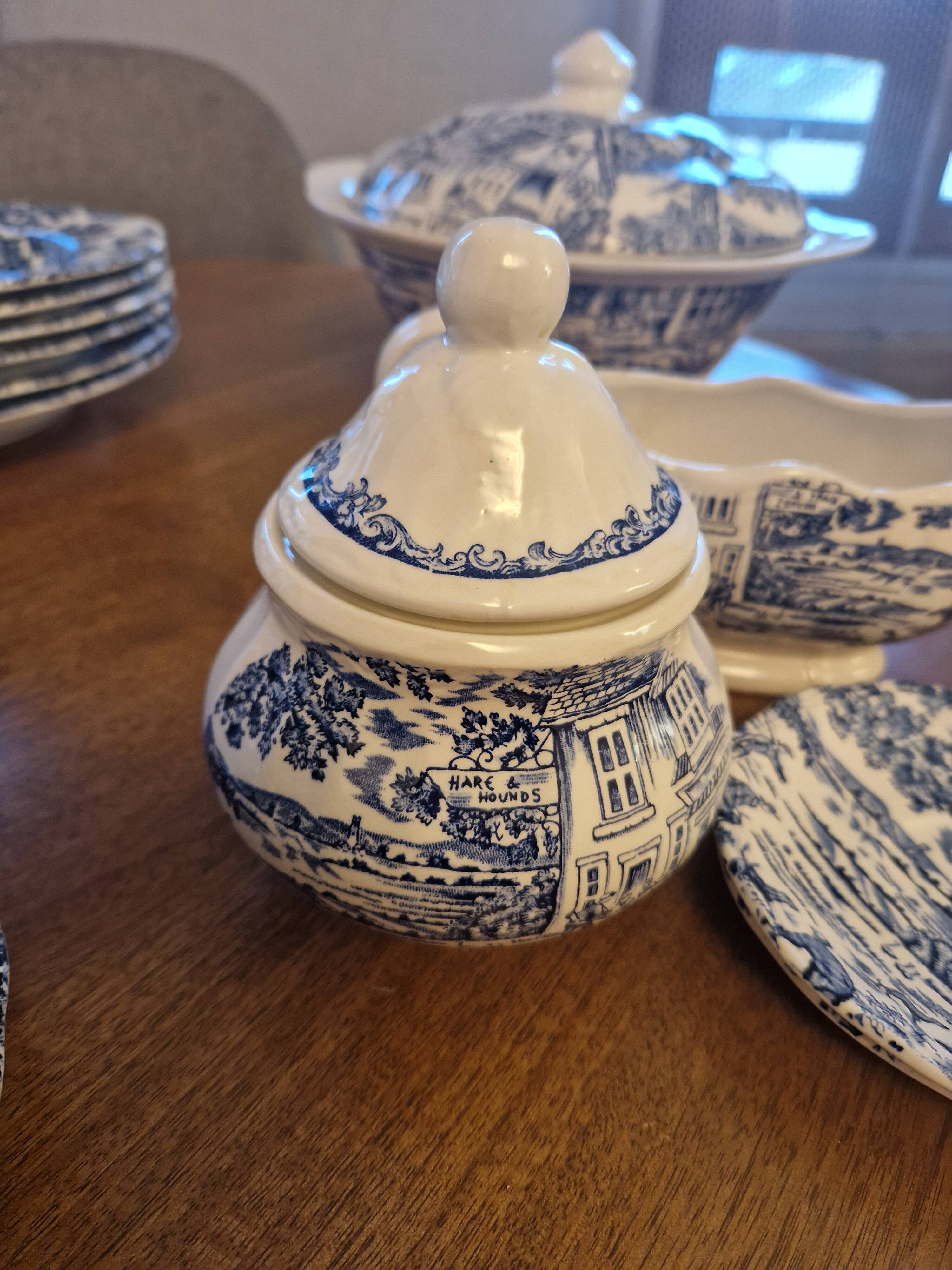 Vintage tableware "English style" Lunéville – Hunters & Pub Hare & Ho