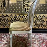 Set of 4 Louis XVI style medallion chairs